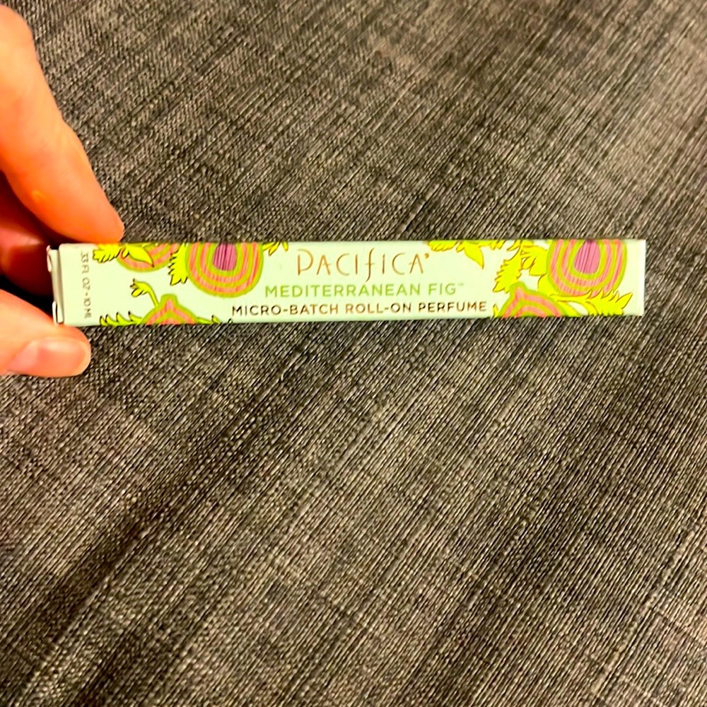 Pacifica Mediterranean Fig Micro-Batch Roll-On Perfume